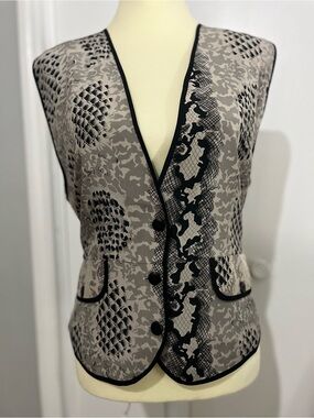 Fuda 100% Silk Animal Print Vest • NWOT • Unisex